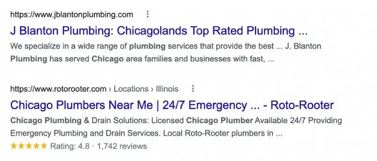 Przykład wyników w SERP hydraulika Google w Chicago