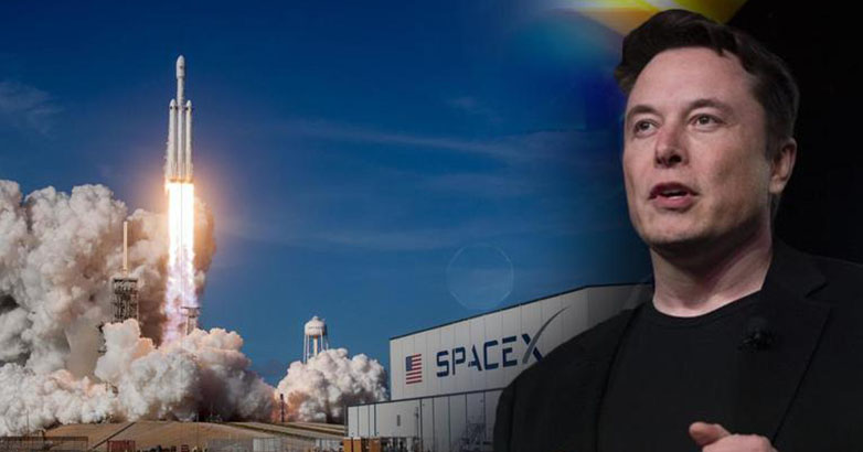 Guardare il lancio di un razzo SpaceX evoca emozioni di eccitazione, soggezione e speranza mentre assistiamo alla spinta dell'umanità a esplorare e oltrepassare i confini