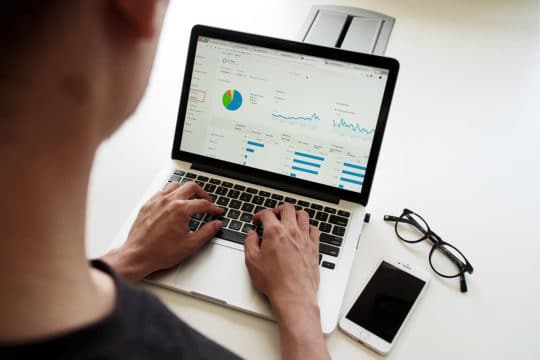 キャンペーン-seo-google-analytics-stats-graph-chart-marketing-business-digital-nonprofit-organizations