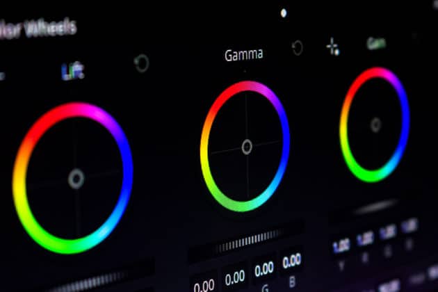 color-wheels-graphic-design-grading-studio-panel-stereo