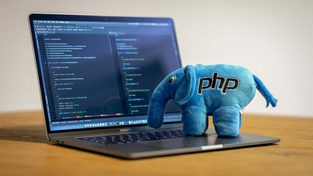 PHP プログラミング開発エディター ツール