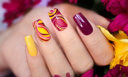 Nail Art Magic: كشف النقاب عن روائع مستوحاة من المشاهير لأطراف أصابعك