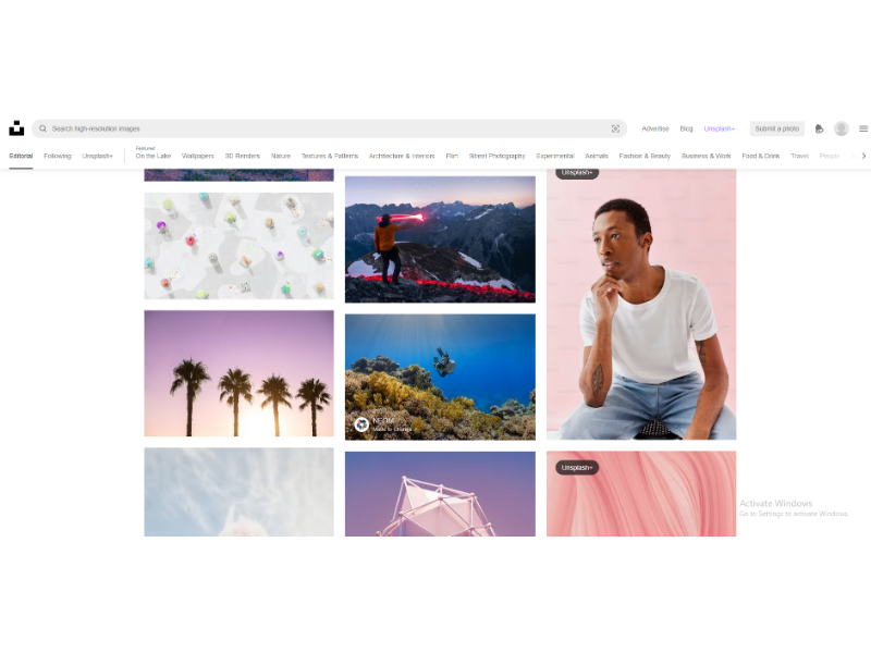 Unsplash - รูปภาพสต็อกไม่มีเครื่องมือโค้ด