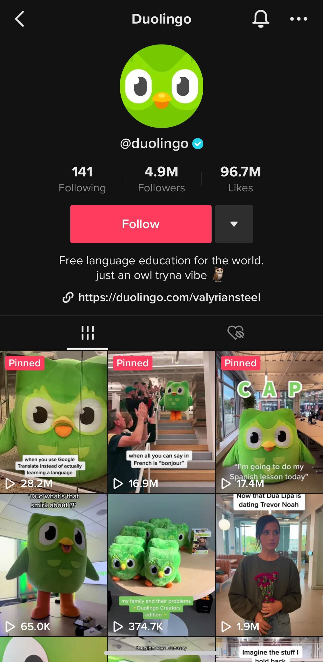 Duolingo の tiktok アカウントのスクリーンショット